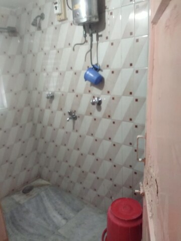 Bathroom in 1 BHK Apartment at Kandivali West – for Sale