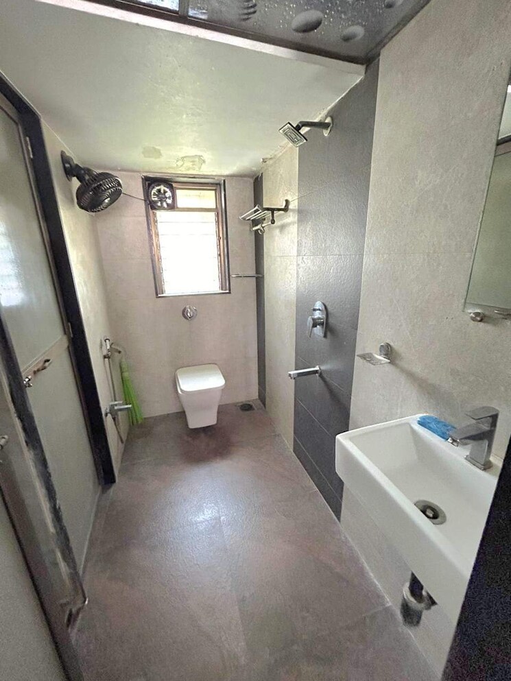 Bathroom, shree-flower-valley 2 Bedroom 1250 Sq.Ft. Apartment In Kalyan West Thane 7756942
