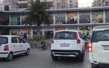 2 BHK Apartment For Sale in Sonipat Road