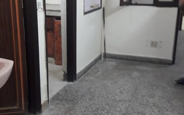 2 BHK Builder Floor For Sale in Lajpat Nagar