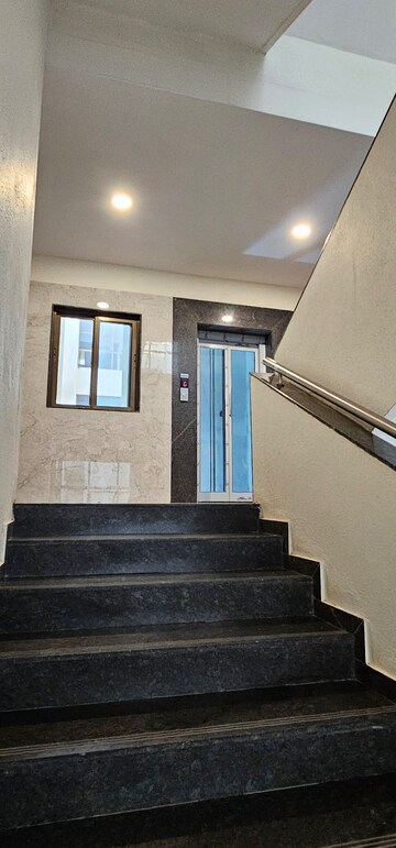 Lift in 2 BHK Apartment at Deolali – for Sale