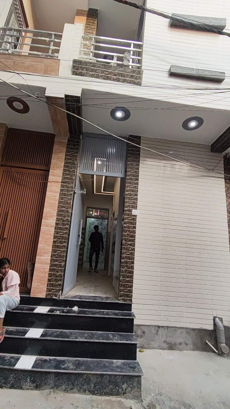 Exterior View, mohan garden 3 Bedroom 34 Sq.Yd. Independent House In Mohan Garden Delhi 7757512