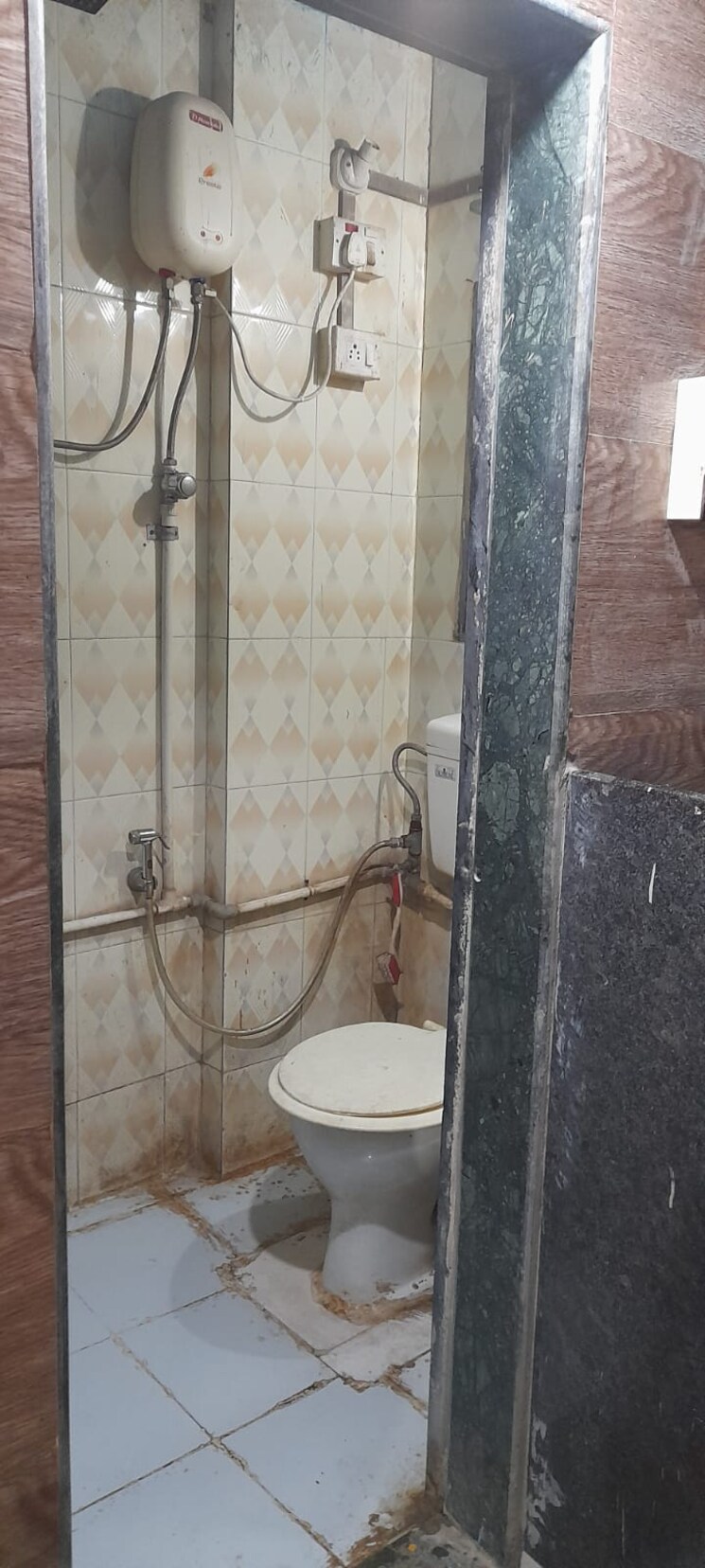 Bathroom, jp-airoli-tower 2 Bedroom 750 Sq.Ft. Independent House In Airoli Navi Mumbai 7757508