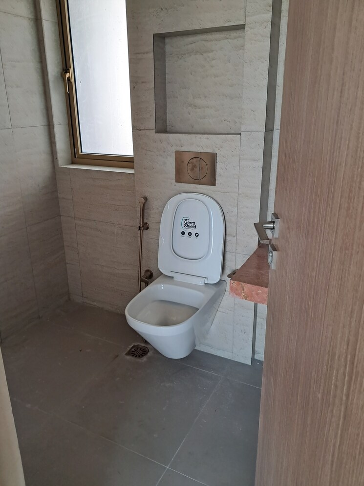 Bathroom, tilak-shanti-chs 2 Bedroom 650 Sq.Ft. Apartment In Tilak Nagar Mumbai 7757643