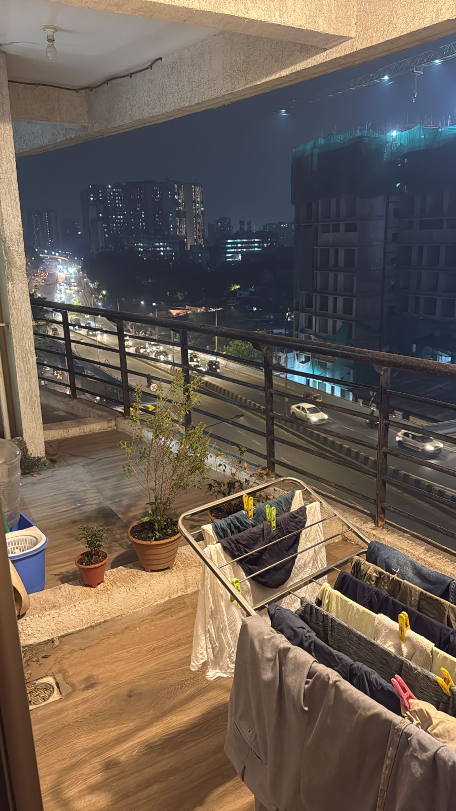 1 BHK + Pooja Room 620 Sq.Ft. Apartment in MJ Shah Centrio