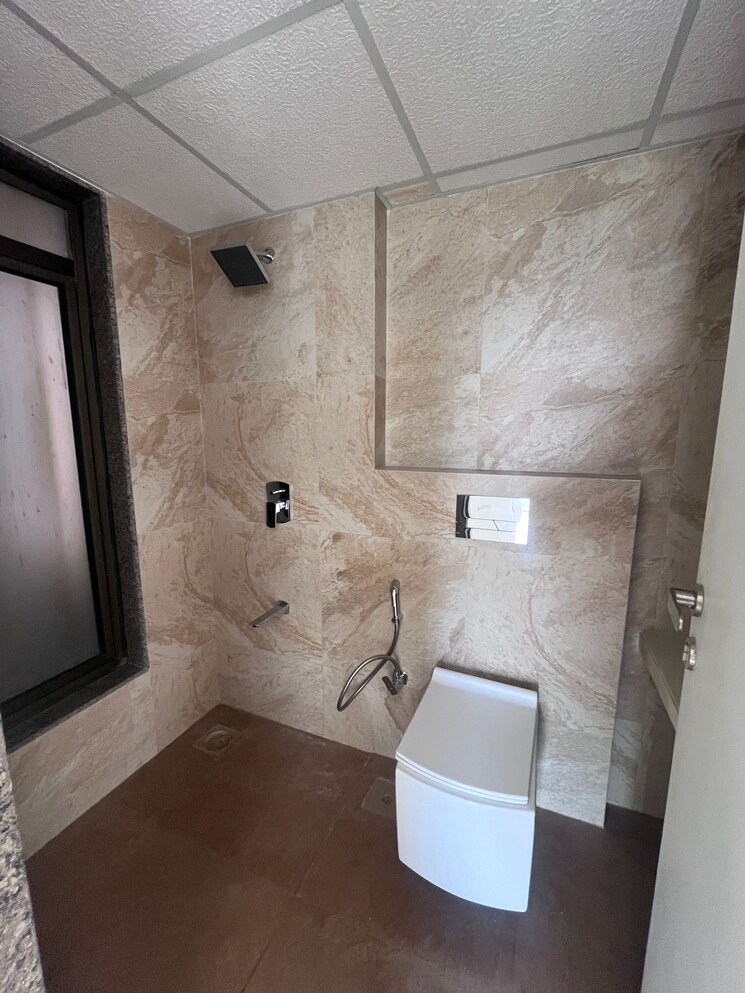 Bathroom, mj-shah-centrio 2 Bedroom 920 Sq.Ft. Apartment In Govandi Mumbai 7757718
