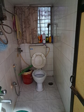 Bathroom in 1 BHK Apartment at Jinal Chs, Kandivali East – for Sale