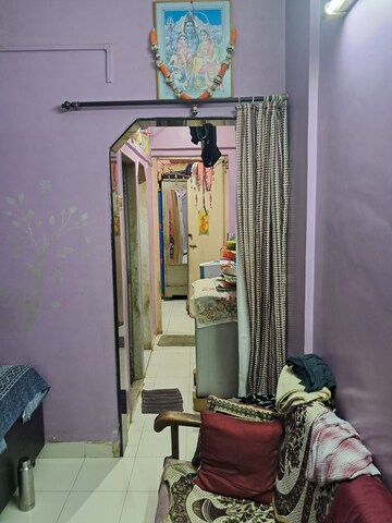 Furnished Amenities in 1 BHK Apartment at Jinal Chs, Kandivali East – for Sale