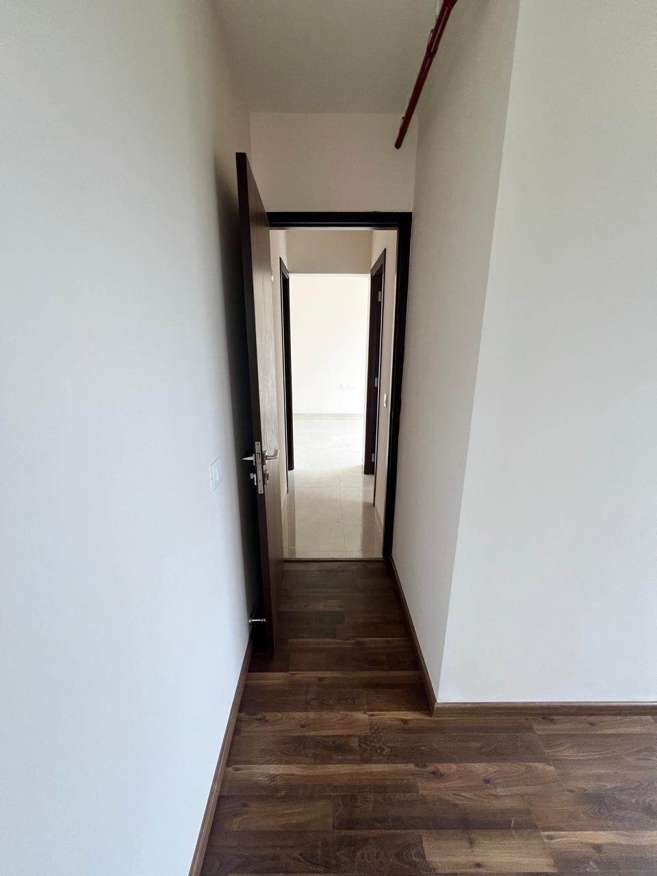 2 BHK 1060 Sq.Ft. Apartment in Rustomjee Athena