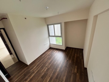 Room in 2 BHK Apartment at Rustomjee Athena, Majiwada – for Sale