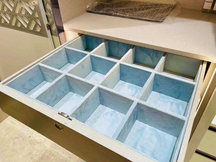 Master Bedroom, trishla-city 4 Bedroom 2530 Sq.Ft. Apartment In Patiala Road Zirakpur 7758572