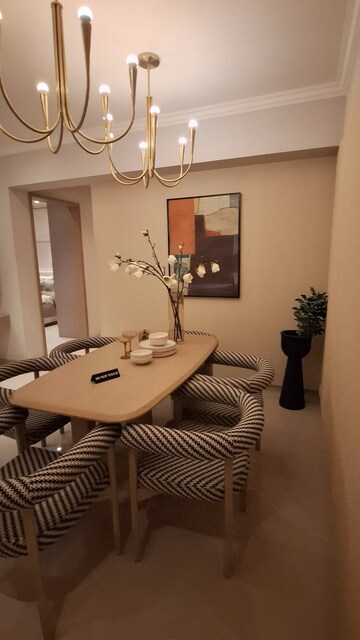 Master Bedroom in 3 BHK Apartment at Supreme Boulevard, Chembur – for Sale
