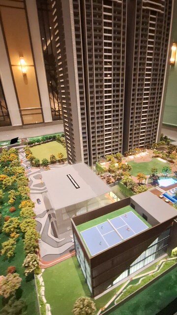 Master Bedroom in 3 BHK Apartment at Supreme Boulevard, Chembur – for Sale