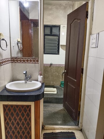 Bathroom in 3 BHK Apartment at Supreme Universal Estado, Baner – for Sale