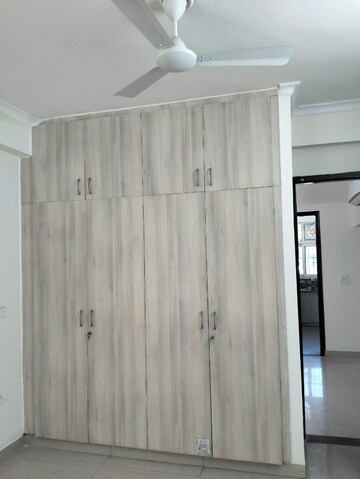 Building Lobby in 3 BHK Builder Floor at Ansal API Esencia, Sector 67 – for Sale