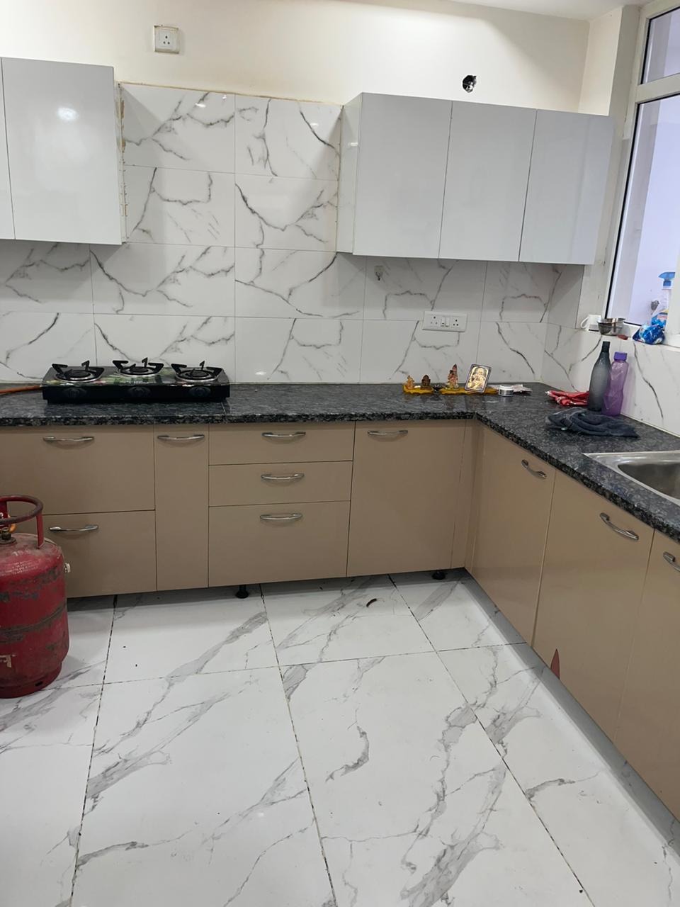 3 BHK Apartment For Sale in Alameda