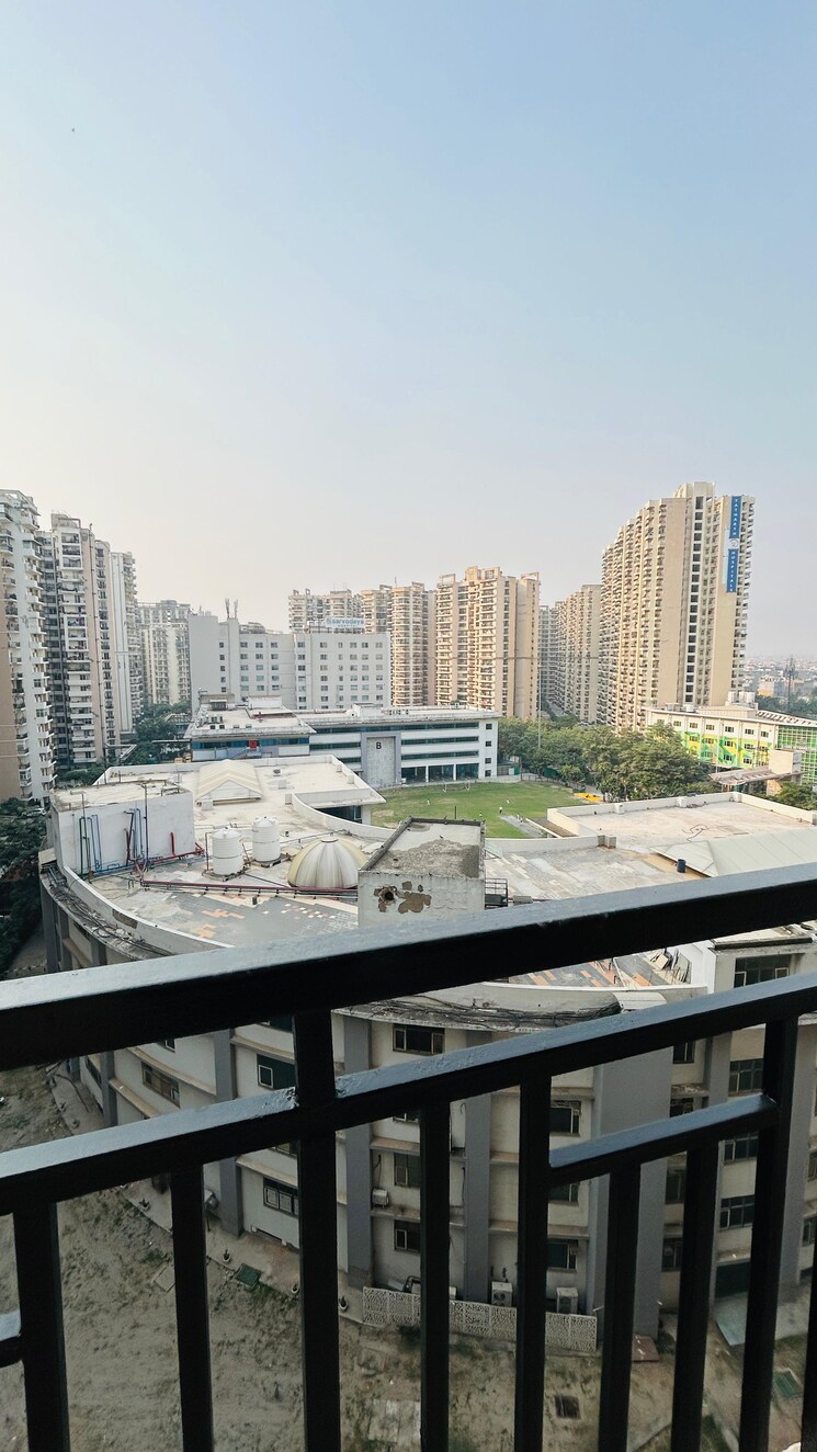 Exterior View, gaur-city-2-16th-avenue 2 Bedroom 615 Sq.Ft. Apartment In Sector 16c Greater Noida Greater Noida 7759027