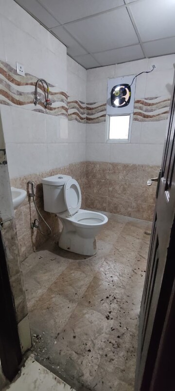 Bathroom in 3 BHK Apartment at Geotech Pristine Avenue, Sector 16c Greater Noida – for Sale