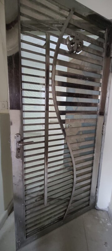 Staircase in 3 BHK Apartment at Geotech Pristine Avenue, Sector 16c Greater Noida – for Sale