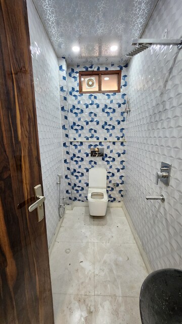 Bathroom in 3 BHK Builder Floor at Uttam Nagar – for Sale