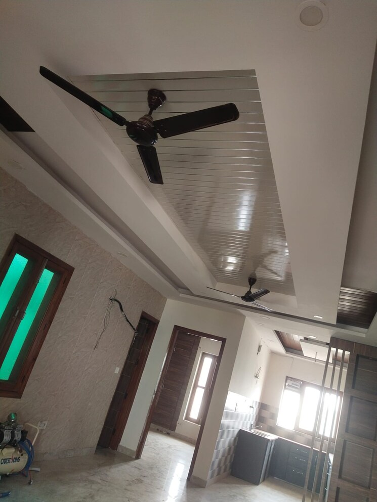 Master Bedroom, raja-garden 4 Bedroom 350 Sq.Yd. Builder Floor In Sector 19 Faridabad 7759153