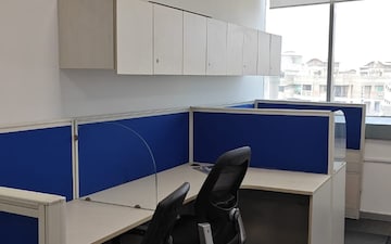 Plot For Sale in Dlf Phase iv