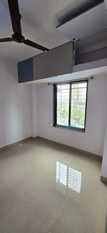 Room in 1 BHK Apartment at Durvas CHS, Nalasopara East – for Sale