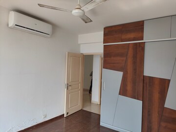 Room in 2 BHK Apartment at Bestech Park View Ananda, Sector 81 – for Sale