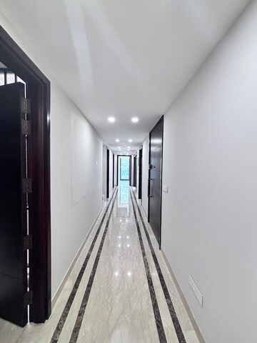 Building Lobby in 4 BHK Apartment at M3M Merlin, Sector 67 – for Sale