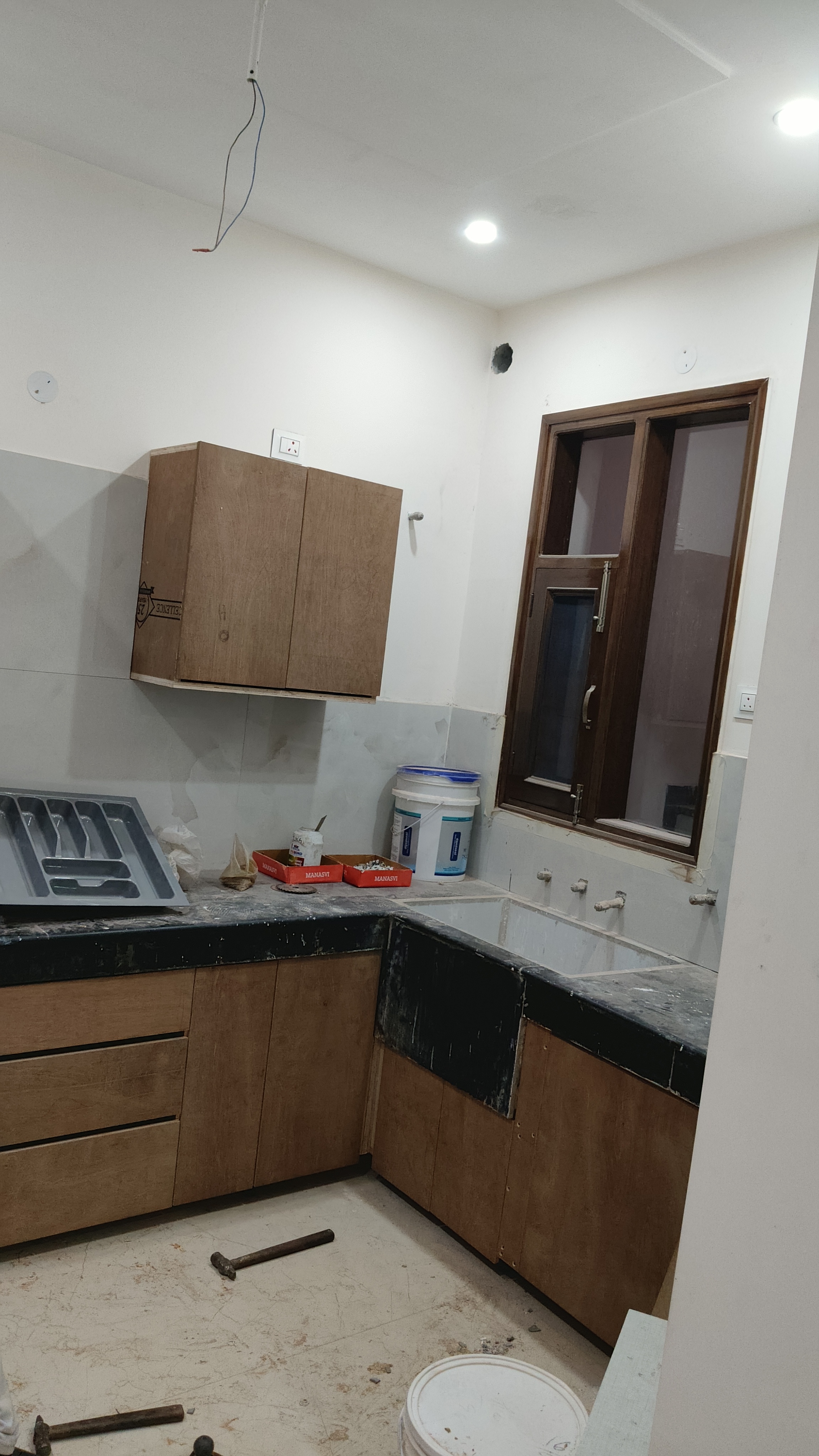 6 BHK + Extra Room Apartment For Sale in D R Estate 