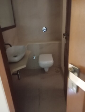 Furnished Amenities in 3 BHK Apartment at Sterling Court, Andheri East – for Sale