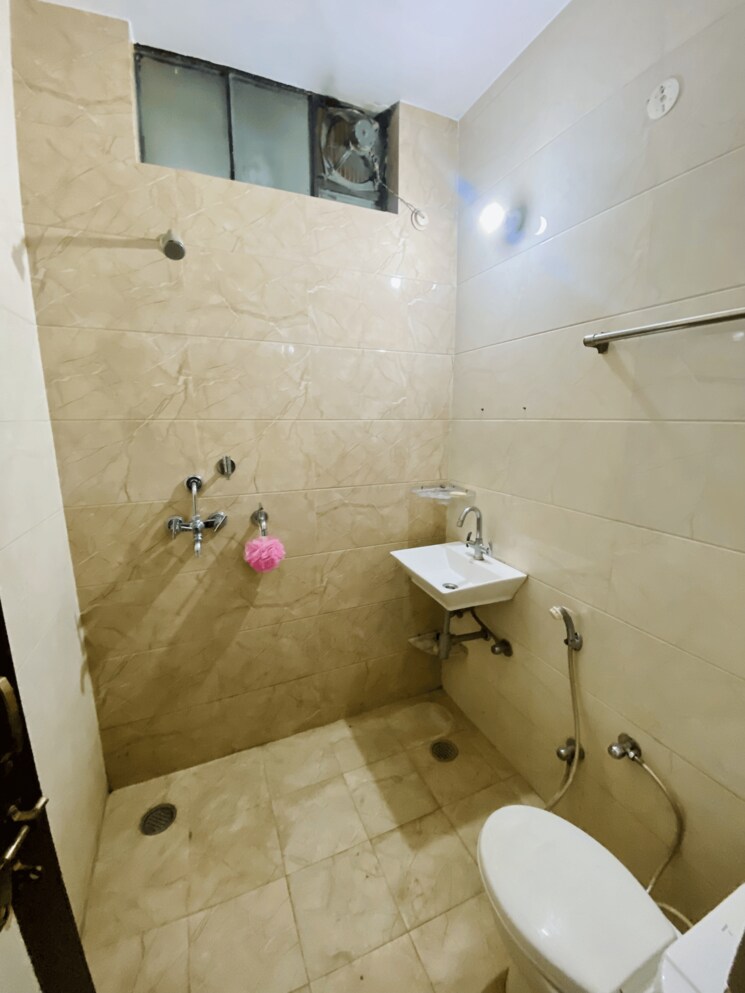 Bathroom, durgapura 3 Bedroom 1568 Sq.Ft. Builder Floor In Durgapura Jaipur 7759929