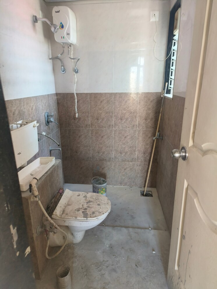 Bathroom, mayfair-virar-gardens 1 Bedroom 389 Sq.Ft. Apartment In Virar West Palghar 7760008