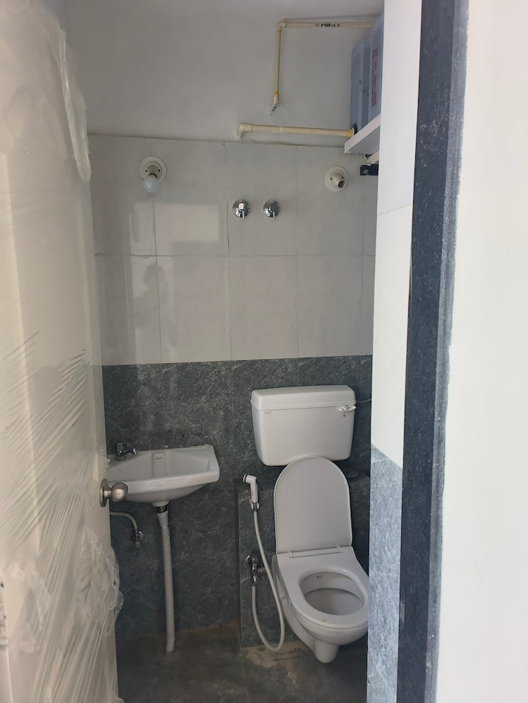 Bathroom, mayfair-virar-gardens 1 Bedroom 389 Sq.Ft. Apartment In Virar West Palghar 7760008