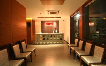 Living Room in 4 BHK Apartment at Windsor Grande Residences, Andheri West – for Sale