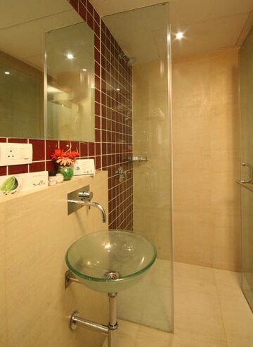 Bathroom in 4 BHK Apartment at Windsor Grande Residences, Andheri West – for Sale