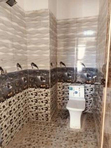 Bathroom in 6+ BHK Independent House at RWA Apartments Sector 50, Sector 50 – for Sale