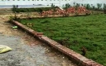 Plot For Sale in Mandi