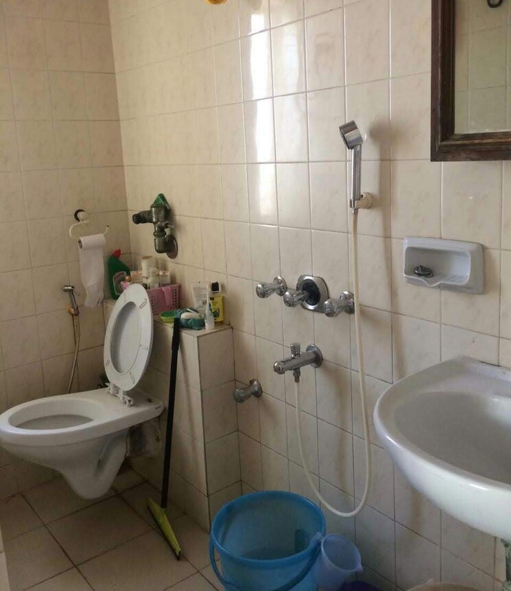 Attached Bathroom, andheri-chs 3 Bedroom 1073 Sq.Ft. Apartment In Andheri West Mumbai 7760259