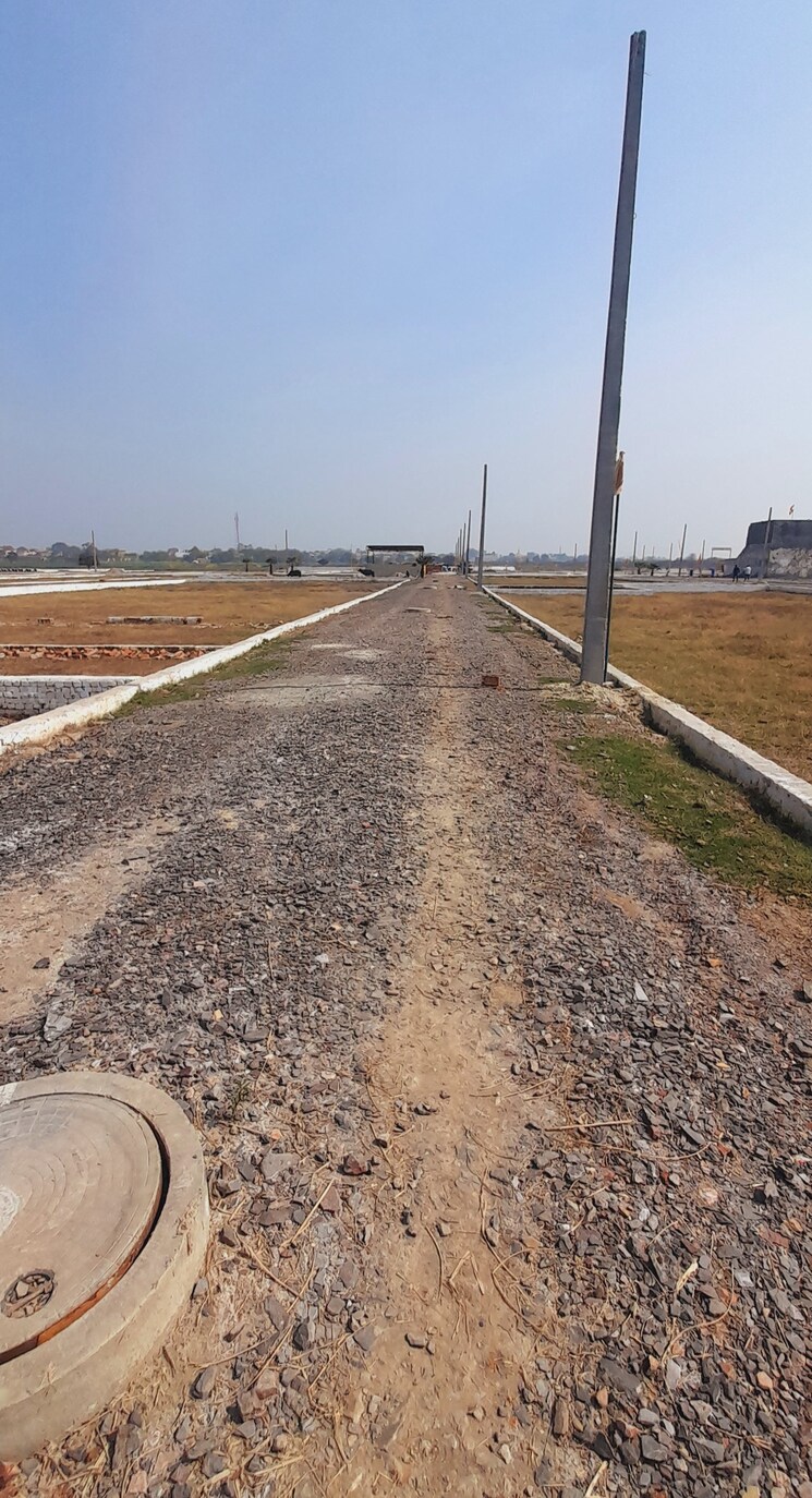 undefined, jewar  222 Sq.Yd. Plot In Jewar Greater Noida 7760325