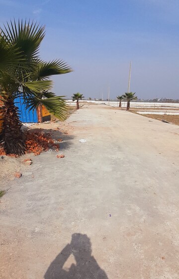  Plot – Exterior View View at Jewar - for Sale