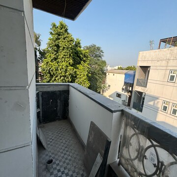 Balcony in 3 BHK Builder Floor at Sarvapriya Vihar – for Sale