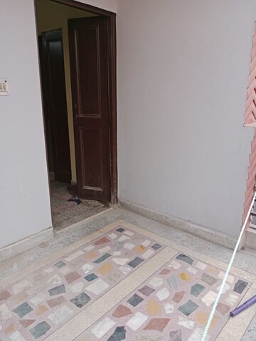 Room in 1 BHK Villa at RWA Apartments Sector 27, Sector 27 – for Rent