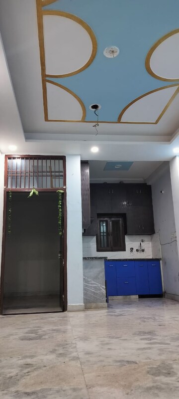 Kitchen in 2 BHK Builder Floor at Sector 2c Vasundhara – for Rent