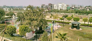  Plot – Garden View at Omaxe Metro City, Kalli Paschim - for Sale