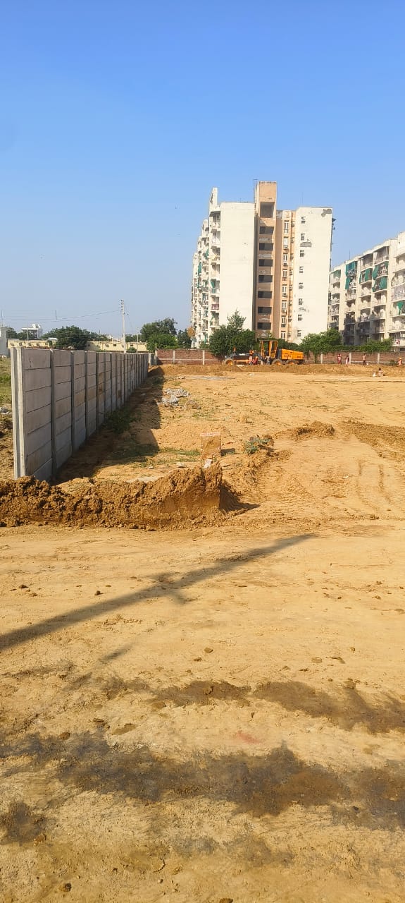 Plot For Sale in Sector 88 Amrita Hospital