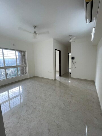 1 BHK Apartment For Rent in Lodha Amara, Kolshet Road