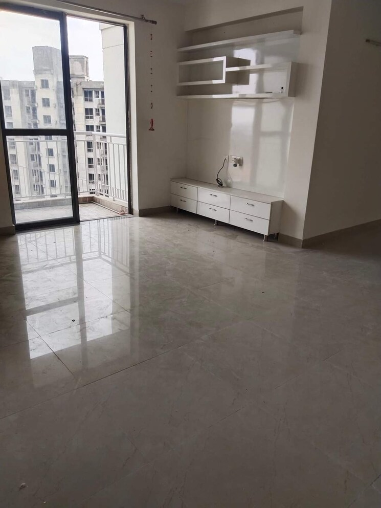 Room, pitampura 4 Bedroom 3300 Sq.Ft. Apartment In Pitampura Delhi 7760788