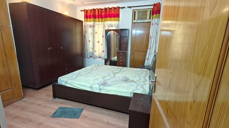 Bedroom, ardee-city 3 Bedroom 300 Sq.Yd. Builder Floor In Sector 52 Gurgaon 7760862