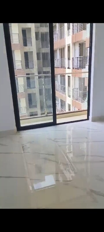 Room in 2 BHK Apartment at Risland The Icon, Dhokali – for Sale